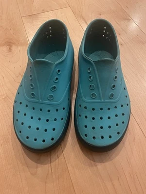 Zapatos Nativos Azul Juvenil Talla ☼2 Foto 1 de 4