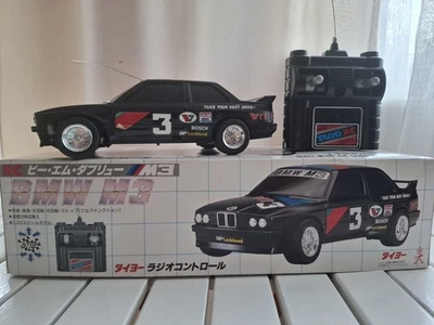Der Taiyo BMW 325i M3 E30 (Modellnum Mer 8636) mit OVP - Bild 1 von 4