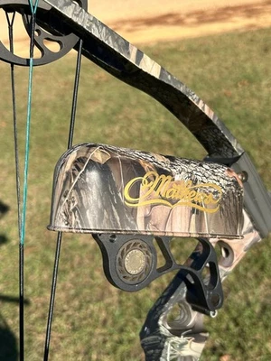 Блочный лук Mathews Switchback для правосторонней стойки 28,5 дюйма с натяжением конечностей 60 фунтов - Изображение 1 из 4