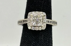 ANILLO DE COMPROMISO HALO DIAMANTES ORO BLANCO 14KT. - Imagen 1 de 8