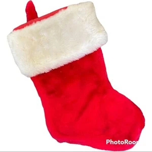 Roter flauschiger Weihnachtsstrumpf - Bild 1 von 5