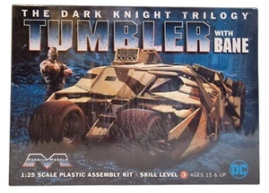 Batman The Dark Knight Rises Tumbler with Bane model kit - Imagen 1 de 5