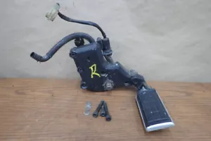 1984 KAWASAKI VOYAGER ZN1300A RIGHT DRIVER PEG W/ MASTER CYLINDER & BRAKE SWITCH - Picture 1 of 8
