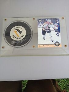 Shawn McEachern Signed Autographed Pittsburgh Penguins Hockey Puck In Case