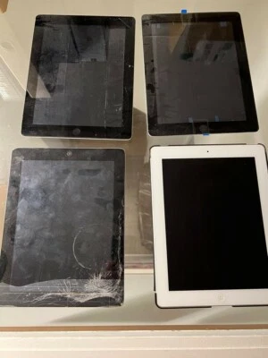 A vendre 4 Apple iPad pour pieces A1395/A1396/2 x A1458 - Photo 1/4