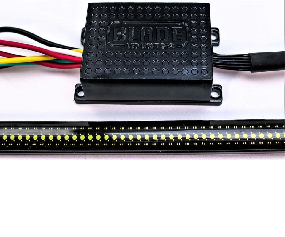 Putco 9202060-04 Blade 60" Red LED Tailgate Light Bar for F-150 Silverado 1500 Foto 1 de 4