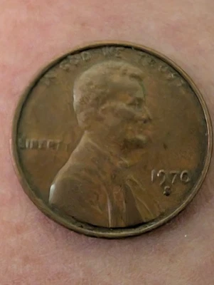 1970 S Lincoln Memorial Penny Floating Memorial Roof No FG Initials Error Coin  - Image 1 of 2