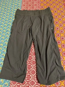 Lululemon Dance Studio Crop Pants Size 12 - Picture 1 of 4