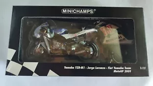 Minichamps 1/12 Scale 122093099 Yamaha YZR-M1 Fiat Jorge Lorenzo MotoGP 2009 - Imagen 1 de 2