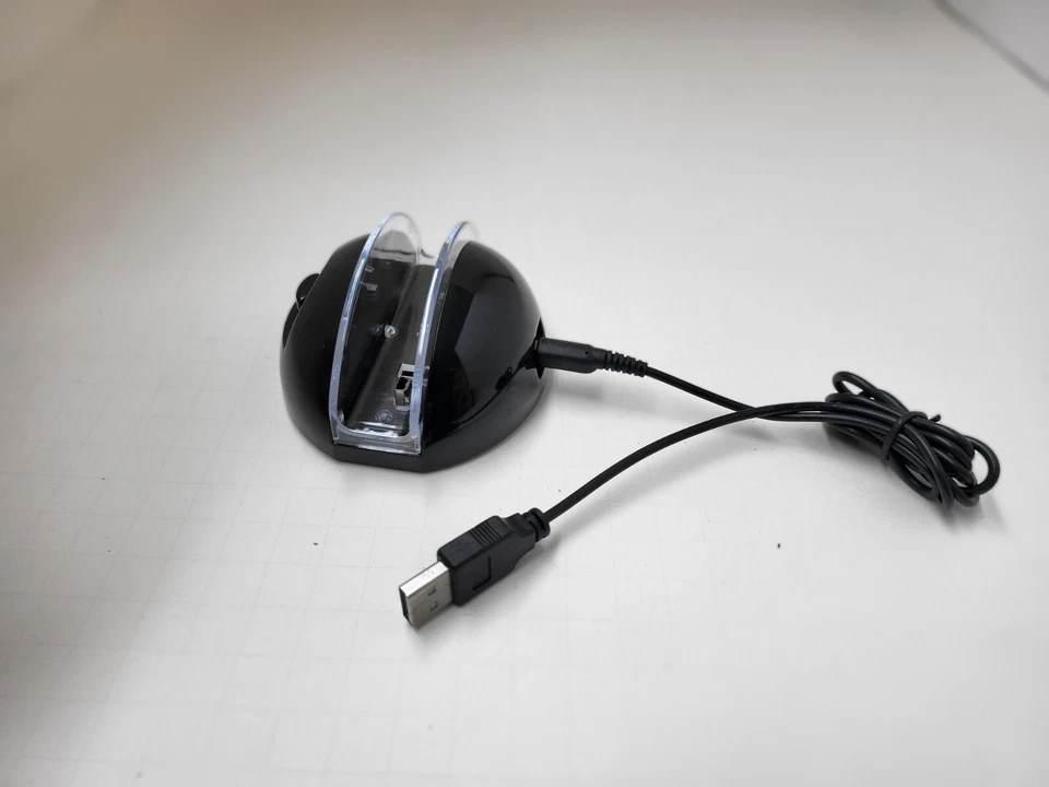 NUEVO CABLE ADAPTADOR DE CORRIENTE DE CARGA USB NEGRO Y BASE DE CARGADOR PARA EL NUEVO 3DS #19O Foto 1 de 4