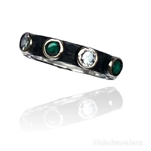 Handmade 925 Sterling Silver Black Brilliant Cut Round CZ and Emerald Stone Ring - Picture 1 of 6