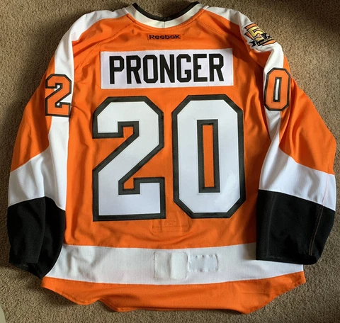 Philadelphia Flyers Chris Pronger Team Issued MIC Jersey Cover