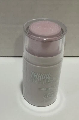 Model’s Own Throw Shimmer Highlighter Stick  #GL002 Holla New - Image 1 of 2
