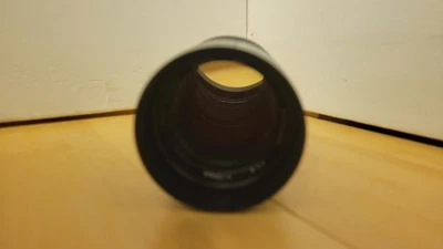 自动 Chinon 135 毫米 f2.8 长焦人像镜头 - M42 安装 — 第 1/3 张图片