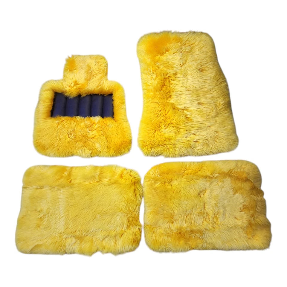 Genuine Lambswool Sheepskin Yellow Floor Mats Rolls Royce Cullinan 2019 - 2026 - Image 1 of 4