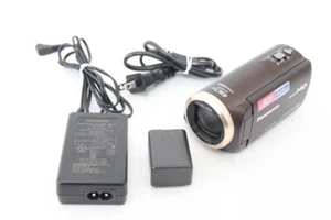 HC-V520M Panasonic Digital HD Video Camera frolewer 50x Optical Zoom - Picture 1 of 8