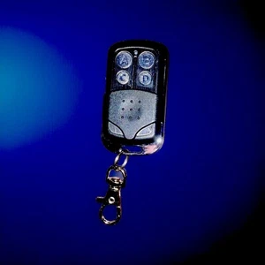 ListMaster Keychain Remote Control 4-Button 315MHz Open Box New 819LM - Picture 1 of 2