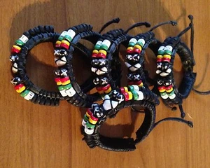 BRACCIALE cuoio con vero DENTE DI SQUALO Surf HAWAII 2024 spiaggia mare UNISEX - Foto 1 di 1