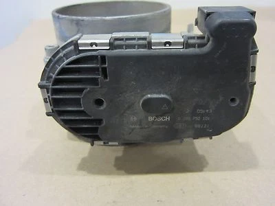 Cuerpo del acelerador Ferrari / Maserati, parte # 179912 Foto 1 de 4