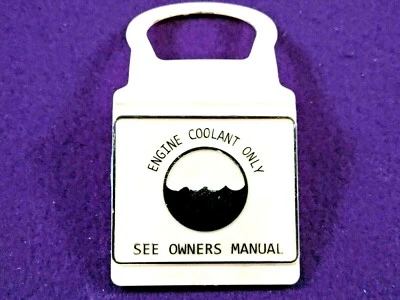 Tapa superior tapa botella desbordamiento radiador Chrysler Dodge Jeep Ram 55111074AA usado Foto 1 de 4