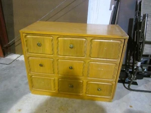 VTG CHEST OF DRAWERS, DIY RESTORE PROJECT, NEEDS TLC - Picture 1 of 17