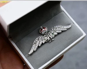 Spilla ali pilota RAF Regno Unito tono argento, strass vetro e corona smaltata replica - Foto 1 di 5