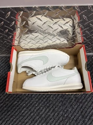 🔥 Nuevo Nike Cortez Summit Blanco Verde Menta DN1791 106 Mujer Talla 9 Foto 1 de 4