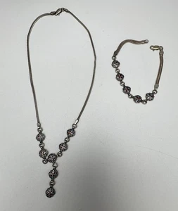 Un encantador collar y pulsera de plata de ley 19,9 flores rojas y azules - Imagen 1 de 6