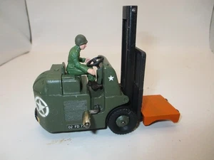 DINKY TOYS #14c/401 RESTORED/MODIFIED ARMY CONVENTRY FORK-LIFT CODE 3 NMINTY. - Picture 1 of 15