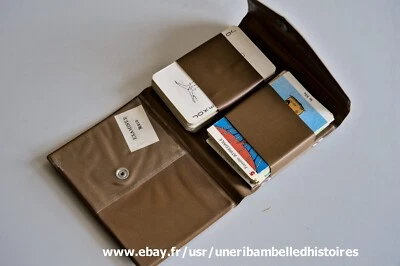ancien étui pour jeux de cartes + 1 jeu 7 familles + 1 jeu de cartes, vintage - Photo 1/4