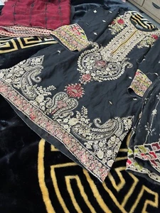 shalwar kameez stitched medium - Picture 1 of 6