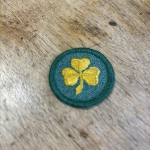 Vtg Girl Scouts 2nd Second Class  Embroidered Patch Sew On Badge Merit Clover - Picture 1 of 3