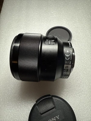 Sony FE SEL85F18 85mm f/1.8 Telephoto Lens - Black - Image 1 of 4