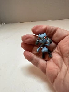 Lucario Pokémon 2019 WCT 1.5” Rubber Action Figure - Picture 1 of 4