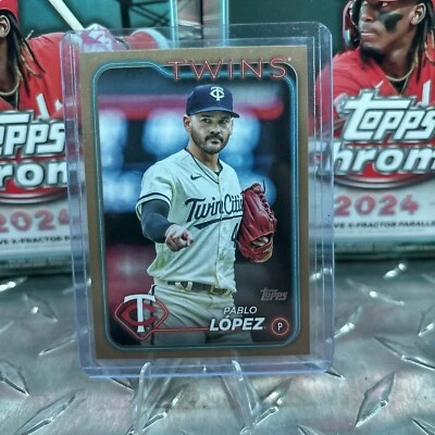 2024 Topps Series 2 - Gold #651 Pablo Lopez 1888/2024 - Minnesota Twins - Image 1 of 2