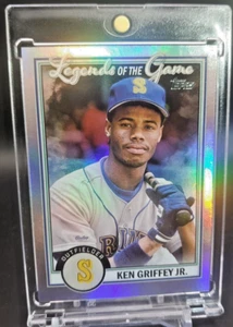 KEN GRIFFEY JR RAINBOW REFRACTOR INSERT HOLO WITH CASE SEATTLE MARINERS - Picture 1 of 6