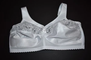 Glamorise 1000 Magic Lift Full Figure Support Bra 44DD White New Without Tags - Picture 1 of 4