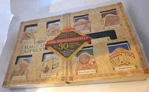 Trucos de cartas Melissa & Doug sin barajar 30 o más trucos de magia (nuevo) #4057 - Imagen 1 de 15