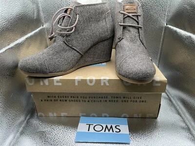 BOTAS TOM’S Mujer Espiga DESIERTO Cuña Talla 9 ~ NUEVAS CON CAJA Foto 1 de 4