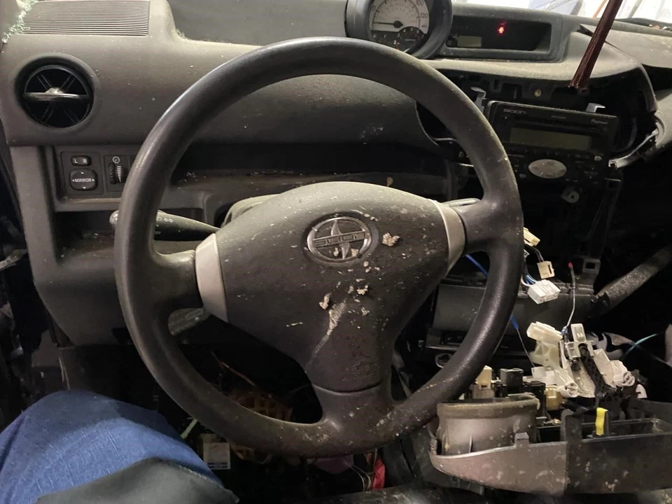 ЛЕВАЯ ПОДУШКА БЕЗОПАСНОСТИ ВОДИТЕЛЯ НА РУЛЕВОМ КОЛЕСЕ подходит для 04–06 SCION XB 1912478 - Изображение 1 из 4