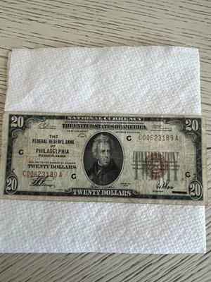 Moneda Nacional 1929 $20 Philadelphia sello marrón  Foto 1 de 4