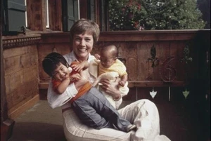Julie Andrews 8x10 Photo 6225-15 Photo Taken By Peter Sellers - Imagen 1 de 1