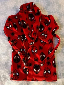 BOYS SPIDERMAN ROBE FLEECE PERFECT FORSPIDERMAN FAN SOFT SIZE BOYS XS (4-5) - Picture 1 of 4