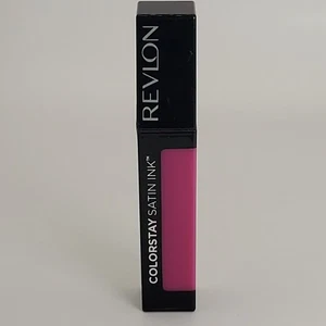 Color de labios líquido tinta satinada Revlon ColorStay 5 ml/0,17 fl oz 011 propio nuevo sellado - Imagen 1 de 3