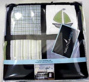 Set lenzuola culla barca a vela patchwork 7 pezzi Nautica Baby Zachary piumone - Foto 1 di 5