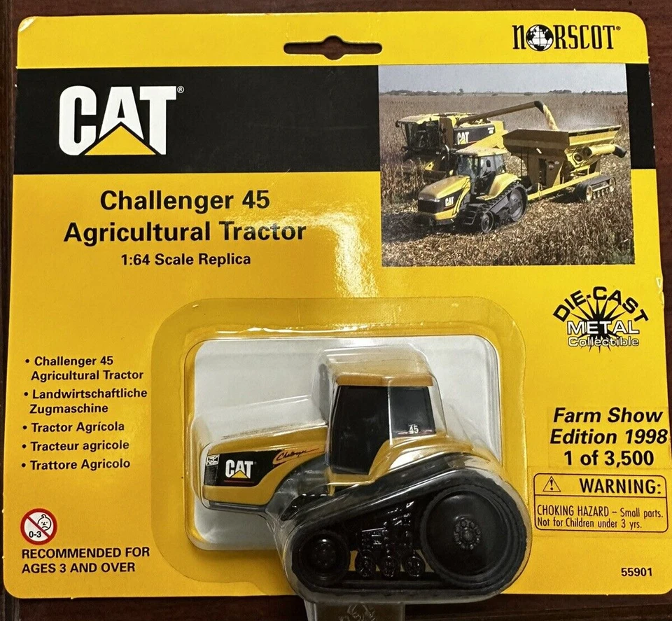 CAT  Caterpillar Challenger 45 Track Tractor 1998 Farm Show Edition 1/64 - Image 1 of 1
