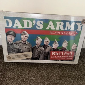 Dad's Army Brettspiel versiegelt in Original Polyethylen Verpackung Family Night In  - Bild 1 von 2