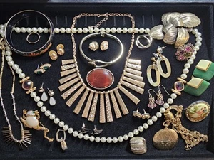 Vintage To New Jewelry Lot Wearable Estate Jewelry - Imagen 1 de 5
