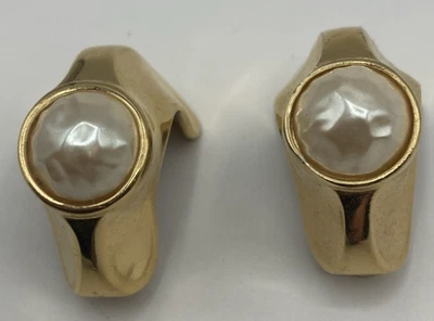 GIVENCHY Modernist Earrings Cuff Faux Pearl Gold Plated Clip-On  - Image 1 of 2