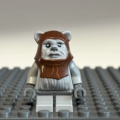 LEGO Star Wars sw0236 Chief Chirpa (Ewok) Minifigura Set 10236 y 8038 - 1C Foto 1 de 2